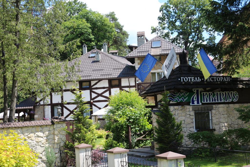 Eco Grill Hotel Restaurant Aquarius Lviv Dış mekan fotoğraf