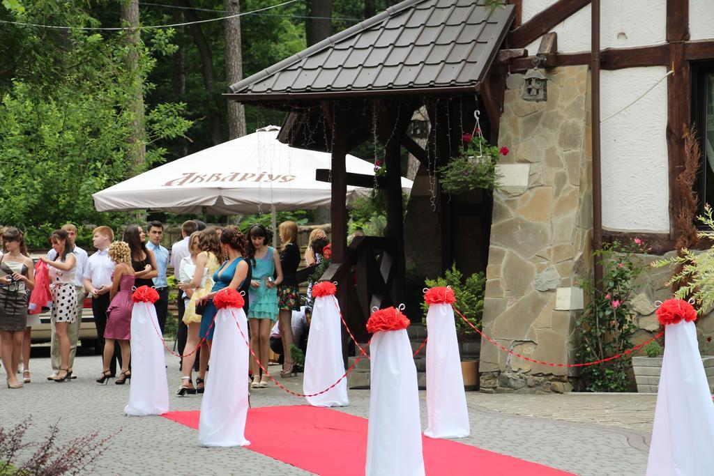 Eco Grill Hotel Restaurant Aquarius Lviv Dış mekan fotoğraf